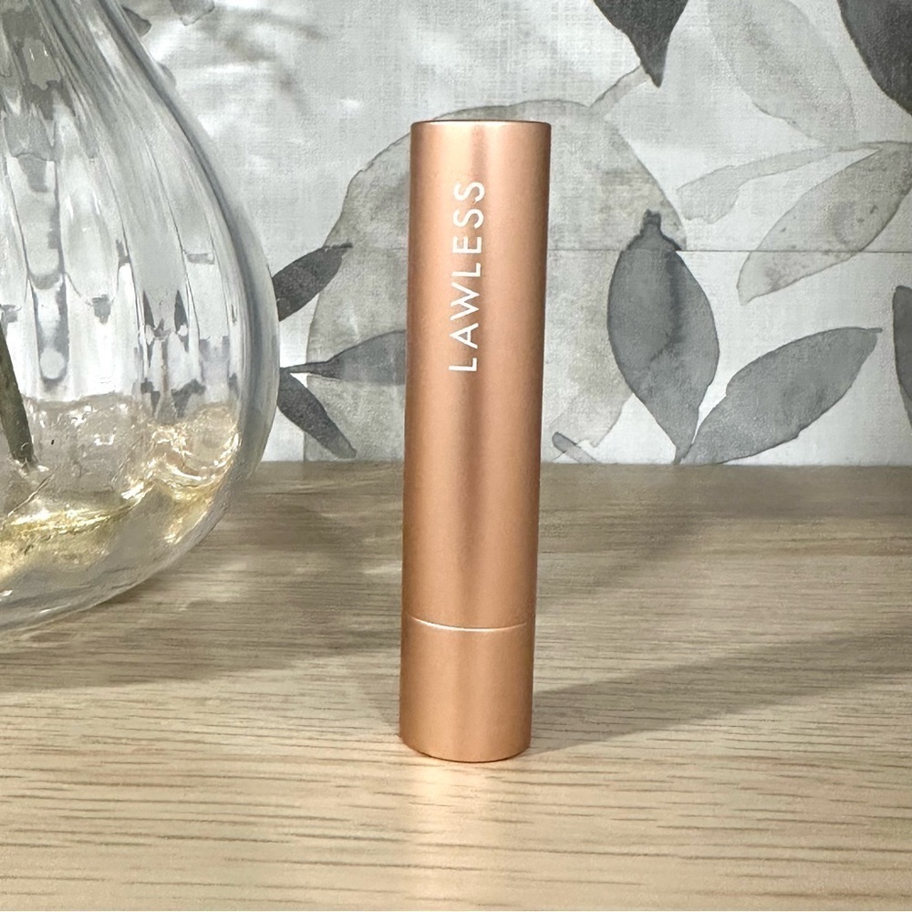 LAWLESS Forget the Filler Lip-Plumping Line-Smoothing Tinted Lip Balm